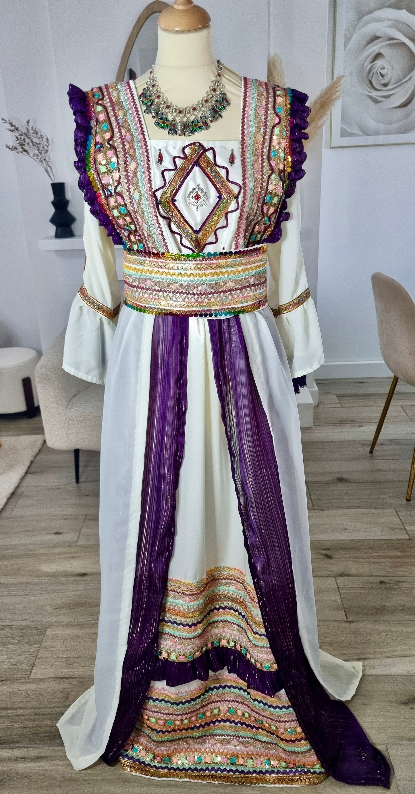 Robe kabyle chargée