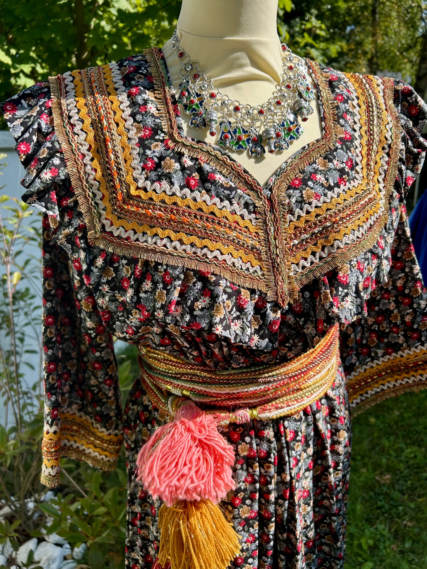 Robe kabyle traditionnelle