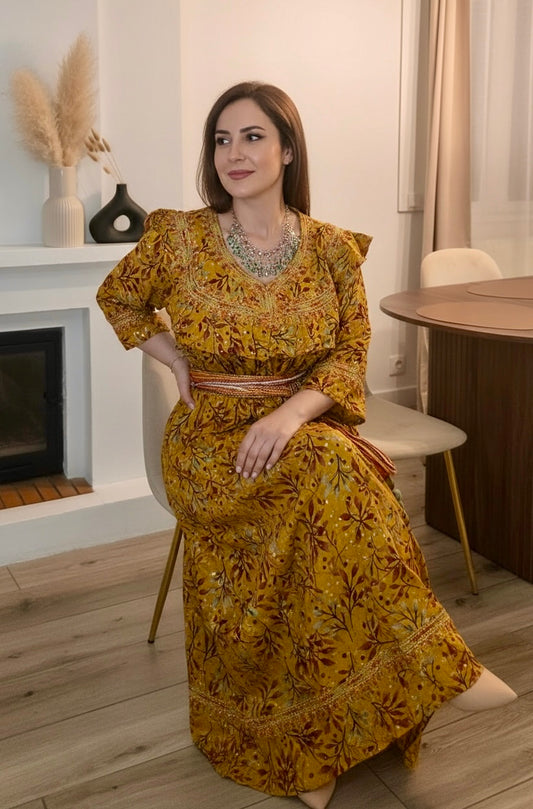 Robe kabyle traditionnelle fleurie – grande taille