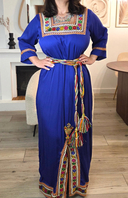 Robe kabyle traditionnelle et moderne 