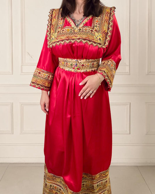 Robe kabyle rouge - robe traditionnelle élégante
