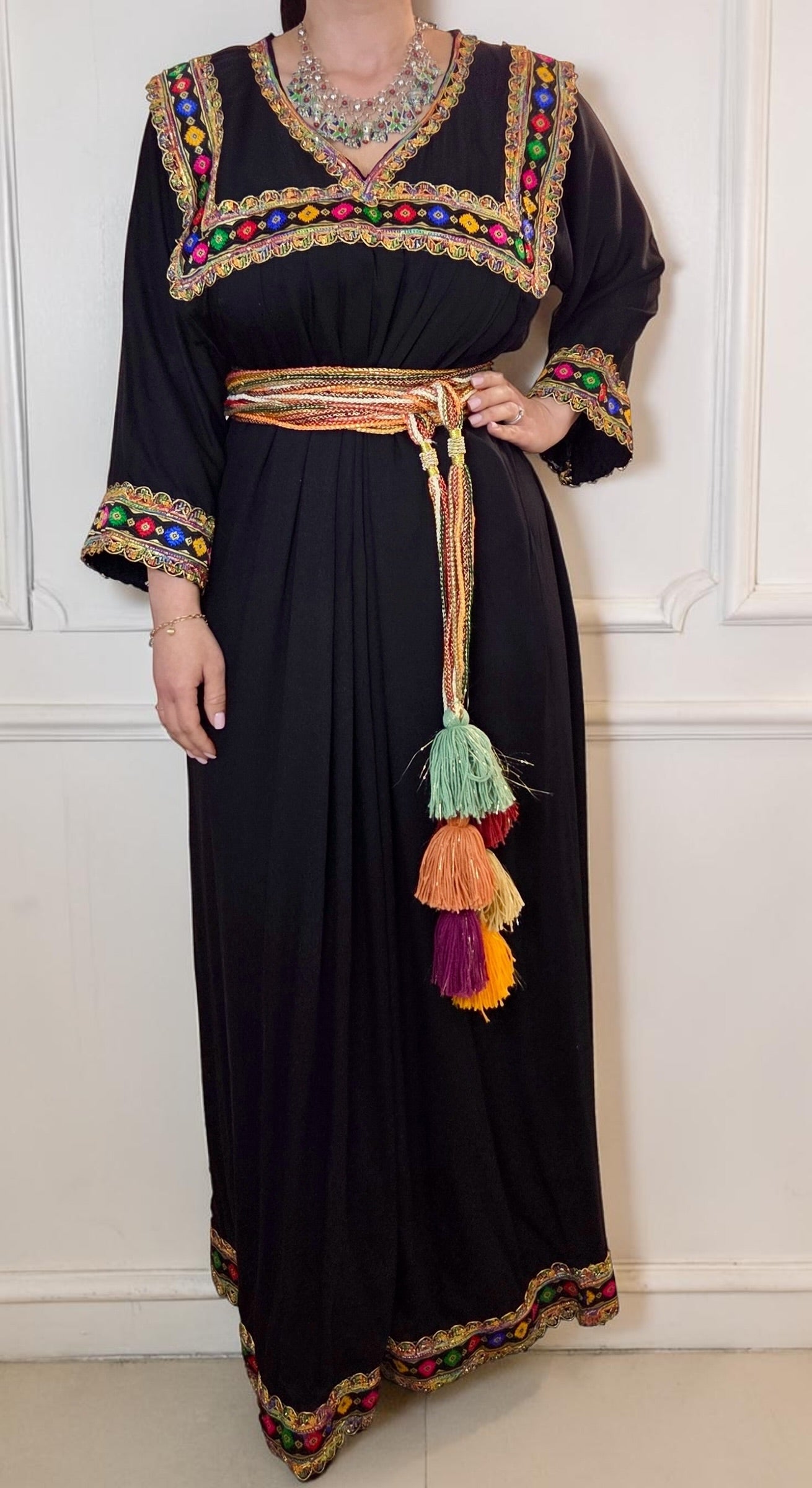 Robe kabyle noire fluide